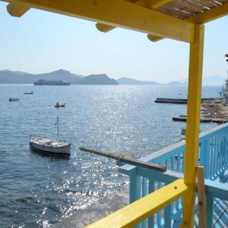 The Yellow Boat House Klima  Dış mekan fotoğraf